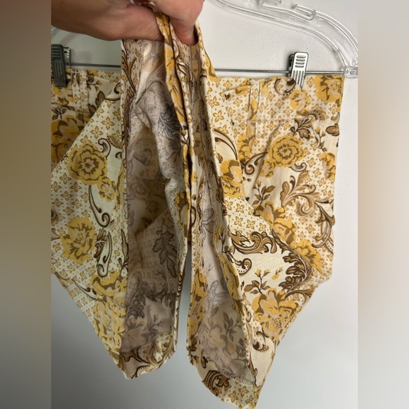 Madison D Amelie 10 Linen High Waist Shorts Feminine Summer Floral Vacation - Picture 9 of 13